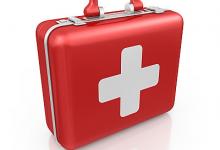 護(hù)士跪車底地面救人20分鐘 雙膝被燙傷脫皮