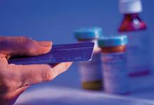 基本醫療衛生與健康促進法草案:基本藥物全納入醫保報銷目錄