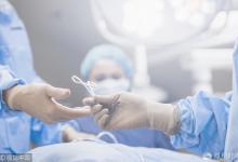 手術7年后出現身體排斥，法國男子接受全球首例二次臉部移植