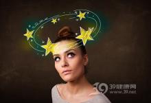 暈車暈船暈飛機？電一下就好了