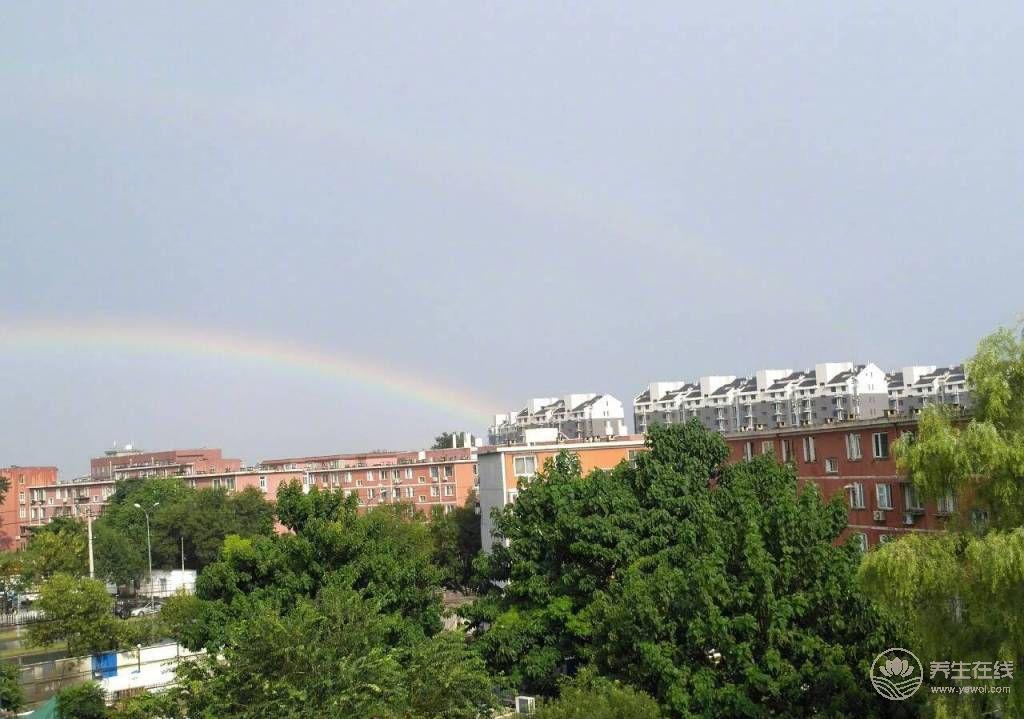 北京雨后掛雙彩虹,畫面唯美不敢看 北京雨后掛雙彩虹,畫面唯美不敢看