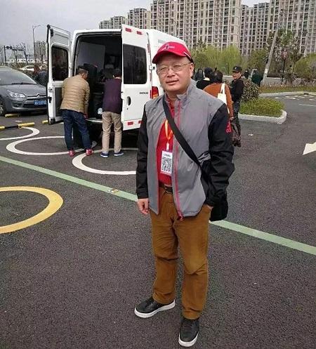 上海電視臺(tái)誠(chéng)邀李時(shí)珍養(yǎng)生堂中醫(yī)養(yǎng)生顧問劉存光博士助陣《相聚老友薈》欄目！