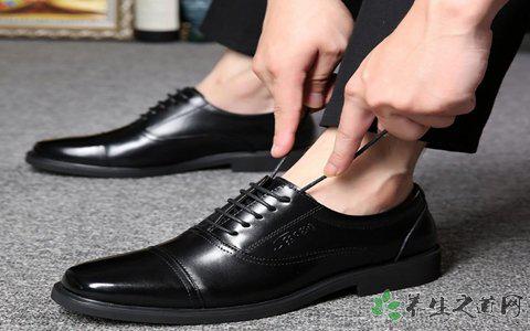 青海高速8米積雪 積雪寒冷天氣要注意什么 青海高速8米積雪 積雪寒冷天氣要注意什么