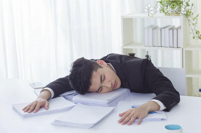 規定員工必須午休 午睡有什么好處 規定員工必須午休 午睡有什么好處