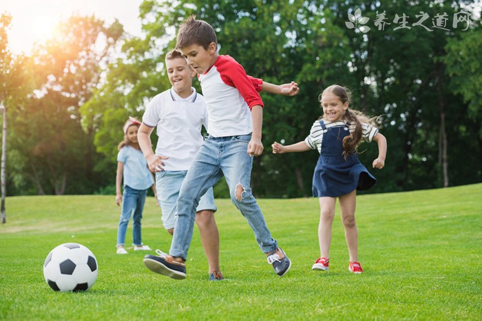 足協發布管理辦法 踢足球的好處有哪些 足協發布管理辦法 踢足球的好處有哪些
