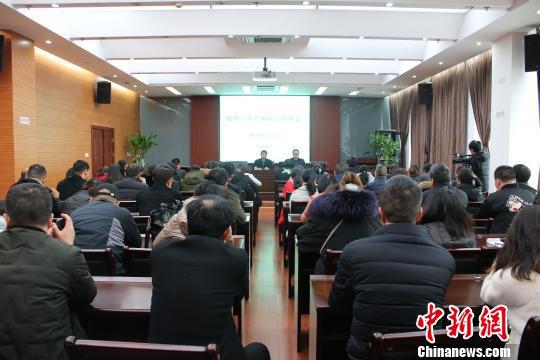 浙江路橋推行“人臉識別”系統 精準監管醫保刷卡行為