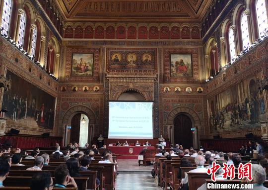 中國原創(chuàng)聚焦超聲外科手術(shù)“無創(chuàng)治療”引國際關(guān)注