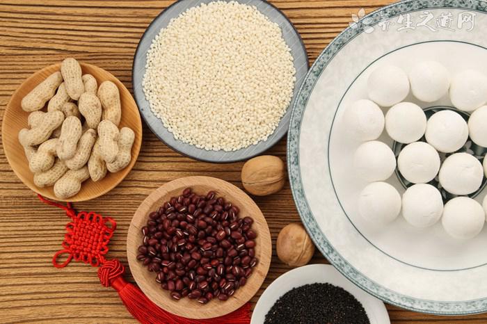 美國(guó)新冠肺炎確診病例超24萬 疫情下如何提高免疫力-易網(wǎng)健康養(yǎng)生網(wǎng) 美國(guó)新冠肺炎確診病例超24萬 疫情下如何提高免疫力