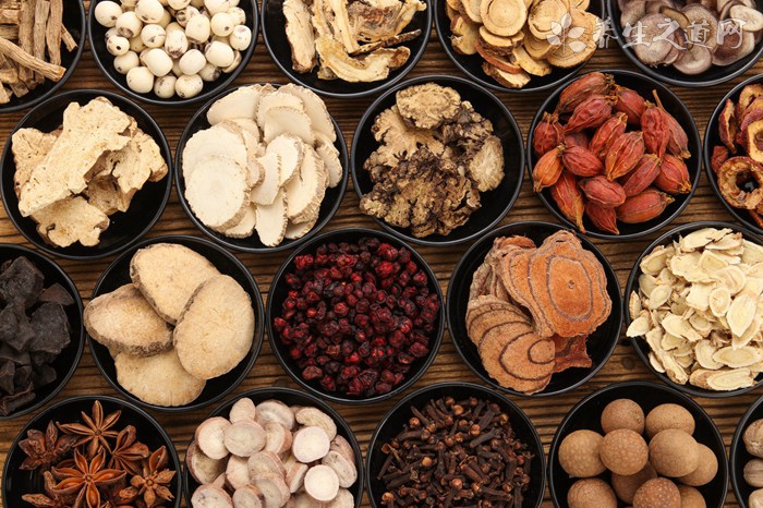 武漢82歲醫生新冠肺炎治愈返崗 新冠康復后如何利用中醫藥恢復