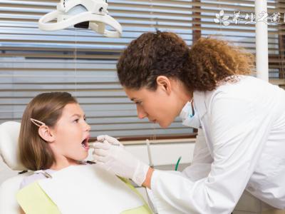 美國(guó)新冠肺炎超1665萬(wàn)例 寒冷天氣加速新冠病毒傳播嗎