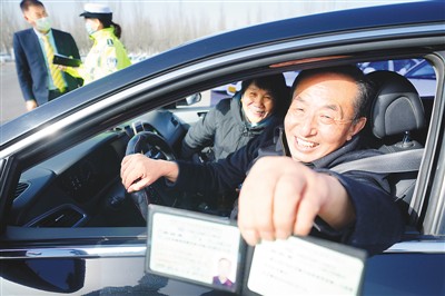 醫防相融托起健康夕陽紅-易網健康<a href=http://www.xllyou.com/jkys/ target=_blank class=infotextkey>養生</a>網 醫防相融托起健康夕陽紅