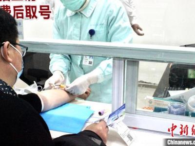 陌陌報告：兩成網民每晚睡不夠5小時 半數00后每天都熬夜