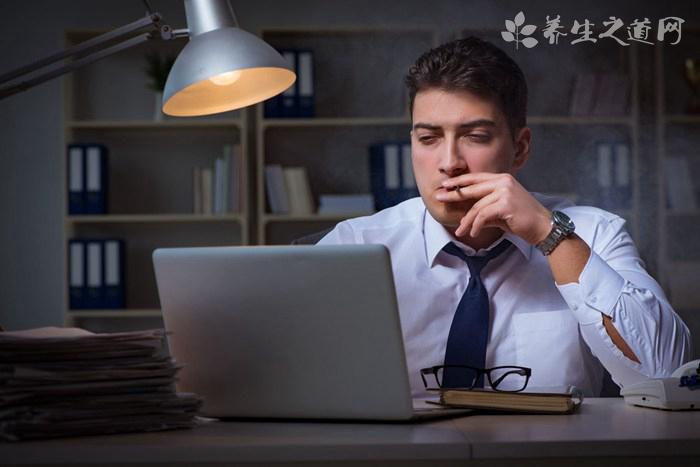 電子煙將參照傳統(tǒng)卷煙監(jiān)管 電子煙對(duì)身體有害嗎-易網(wǎng)<a href=http://www.xllyou.com/ target=_blank class=infotextkey>健康養(yǎng)生</a>網(wǎng) 電子煙將參照傳統(tǒng)卷煙監(jiān)管 電子煙對(duì)身體有害嗎