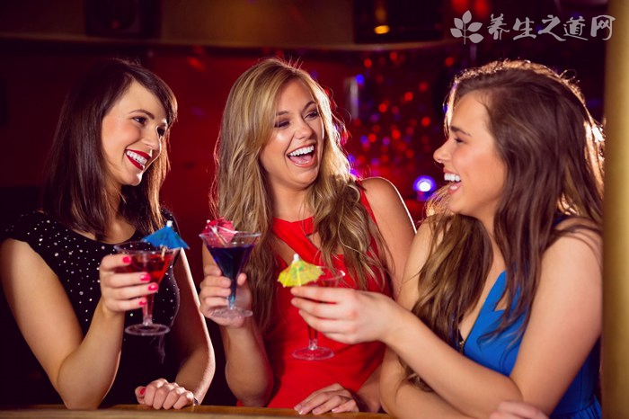 世衛(wèi)組織稱育齡婦女應(yīng)禁止飲酒 飲酒的害處有哪些