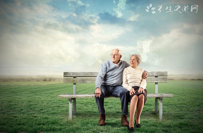 印度70多人遭雷擊身亡 如何躲避雷電暴雨-易網(wǎng)健康<a href=http://www.xllyou.com/jkys/ target=_blank class=infotextkey>養(yǎng)生</a>網(wǎng) 印度70多人遭雷擊身亡 如何躲避雷電暴雨