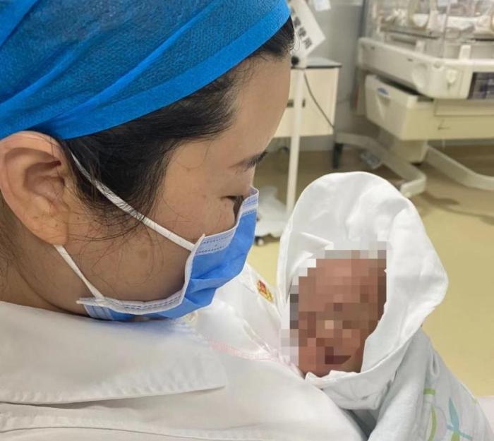 平安闖關！胎齡24周超早產雙胞胎被成功救治