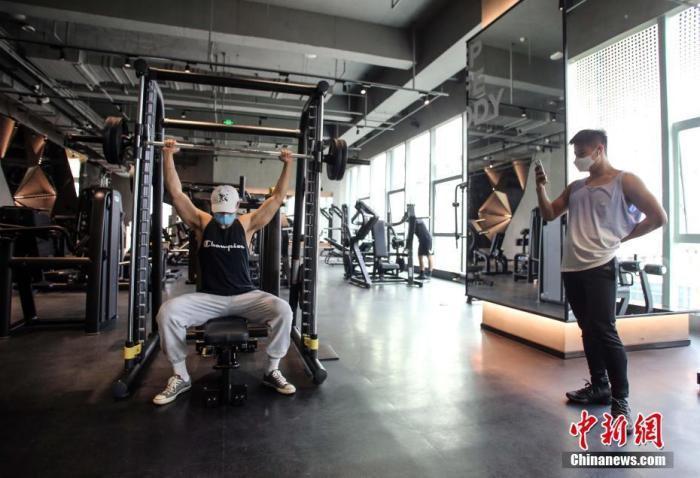 【醫(yī)線觀察】按摩拉伸、拔火罐、“種草莓”會得腦中風？