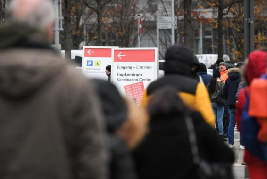 多國升級防控措施!奧密克戎為何“需要關注”?-易網<a href=http://www.xllyou.com/ target=_blank class=infotextkey>健康養生</a>網 多國升級防控措施!奧密克戎為何“需要關注”?