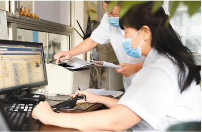 不讓時(shí)間耗在候診上(人民健康這十年·11)-易網(wǎng)健康<a href=http://www.xllyou.com/jkys/ target=_blank class=infotextkey>養(yǎng)生</a>網(wǎng) 不讓時(shí)間耗在候診上(人民健康這十年·11)