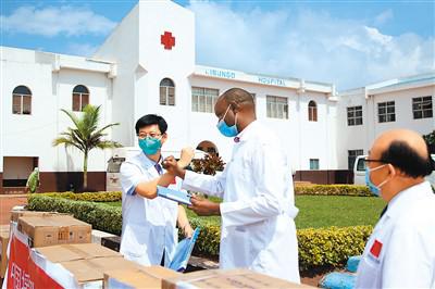 參與全球衛生治理積極貢獻中國力量（人民健康這十年）