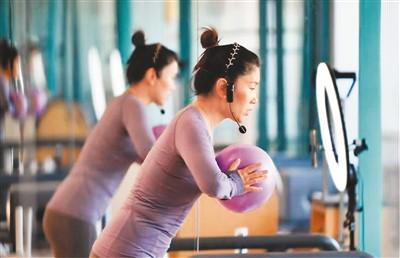 線上買服務(wù)，帶動(dòng)新消費(fèi)