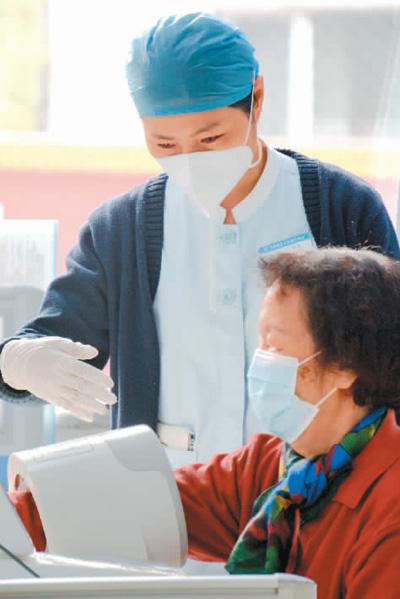 北京市基本建成覆蓋城鄉(xiāng)的健康服務(wù)圈-易網(wǎng)<a href=http://www.xllyou.com/ target=_blank class=infotextkey>健康養(yǎng)生</a>網(wǎng) 北京市基本建成覆蓋城鄉(xiāng)的健康服務(wù)圈