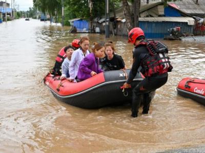 緊急馳援戰(zhàn)洪水 全力以赴保安全——黑龍江抗擊洪災(zāi)掃描