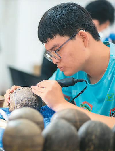 解鎖美味密碼 海南“椰風”正勁-易網<a href=http://www.xllyou.com/ target=_blank class=infotextkey>健康養生</a>網 解鎖美味密碼 海南“椰風”正勁