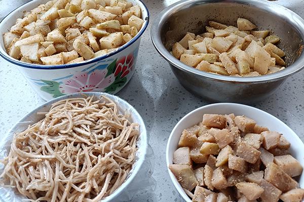 長期食用腌制菜對身體有害嗎?專家教你怎么吃更放心-易網健康<a href=http://www.xllyou.com/jkys/ target=_blank class=infotextkey>養生</a>網 長期食用腌制菜對身體有害嗎?專家教你怎么吃更放心