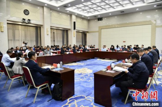 五省區冬蟲夏草產業保護聯盟正式成立-易網健康<a href=http://www.xllyou.com/jkys/ target=_blank class=infotextkey>養生</a>網 五省區冬蟲夏草產業保護聯盟正式成立