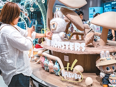 小小“娃衣”，悄然走紅