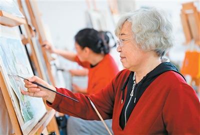 怎樣老去算體面？（健康驛站·關注健康老齡化①）