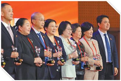 讓醫學科技充滿生命溫度