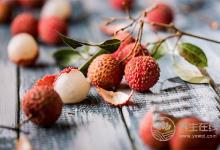 空腹大量吃荔枝，容易低血糖，當心了！