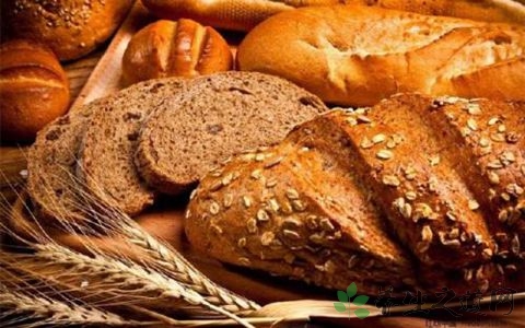 上班族晚上幾點(diǎn)睡合適 上班族晚上幾點(diǎn)睡合適