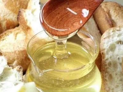 每天喝蜂蜜 到底能不能緩解便秘?