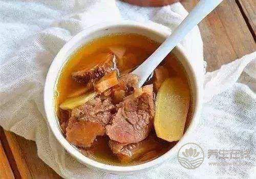 姜的好處多,但晚上不要吃姜,有科學依據(jù)嗎? 姜的好處多,但晚上不要吃姜,有科學依據(jù)嗎?