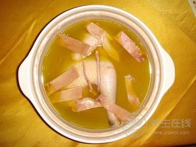 關于煲湯的幾個誤區 湯這么煲才能留住更多營養 關于煲湯的幾個誤區 湯這么煲才能留住更多營養