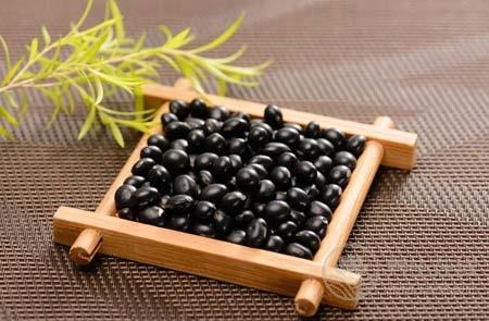 藥補(bǔ)不如食補(bǔ) 這些食物中含有很高的鈣質(zhì)你造嗎? 藥補(bǔ)不如食補(bǔ) 這些食物中含有很高的鈣質(zhì)你造嗎?