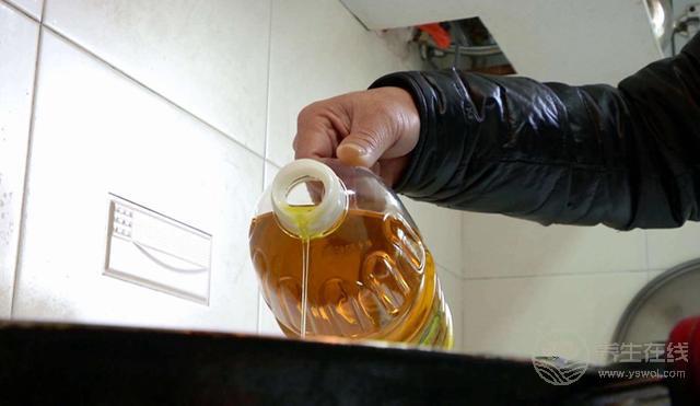 這兩類食物很毒,最容易導(dǎo)致肝癌,很多人還不注意 這兩類食物很毒,最容易導(dǎo)致肝癌,很多人還不注意