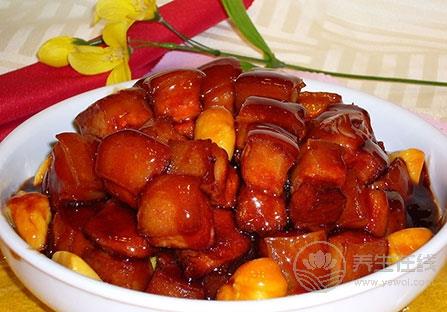 警惕!晚上吃宵夜別“碰”5種食物 警惕!晚上吃宵夜別“碰”5種食物