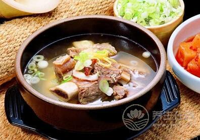 煲湯不是越久越養(yǎng)生 這些誤區(qū)你千萬別犯