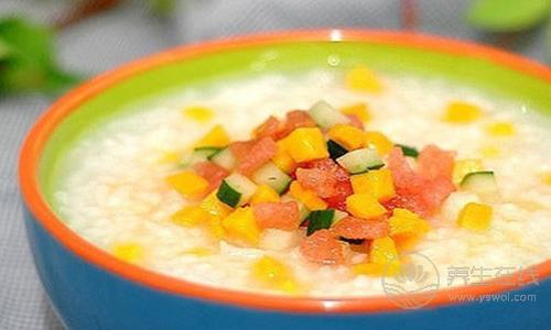 西瓜皮五款美味食譜 降溫消暑美容養顏 西瓜皮五款美味食譜 降溫消暑美容養顏