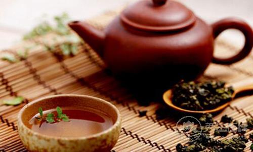 喝茶要避開這些誤區 空腹喝茶喝濃茶 喝茶要避開這些誤區 空腹喝茶喝濃茶