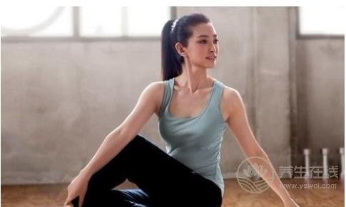 睡前一個動作暴瘦肚子教你輕松消滅小肚腩 睡前一個動作暴瘦肚子教你輕松消滅小肚腩