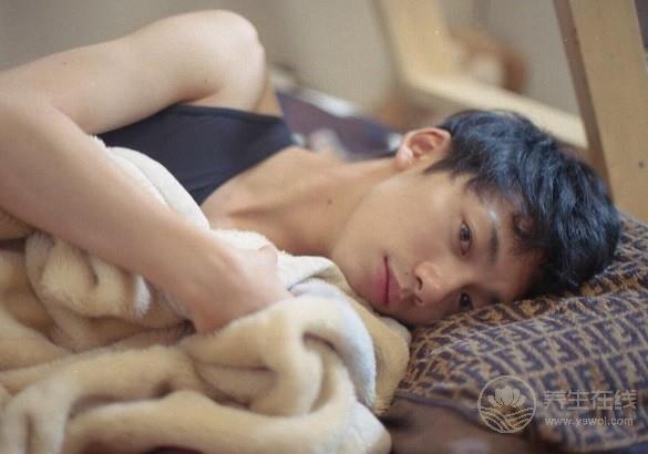 這五個(gè)起床的惡習(xí)讓你“短命”,中招了就趕緊改吧 這五個(gè)起床的惡習(xí)讓你“短命”,中招了就趕緊改吧