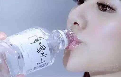 健康飲水好處多!喝這五種水健康加倍 健康飲水好處多!喝這五種水健康加倍