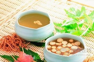 五花八門的養(yǎng)生茶 不是每個人都能喝 五花八門的養(yǎng)生茶 不是每個人都能喝