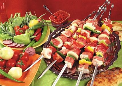 警惕!晚上吃宵夜別“碰”5種食物 警惕!晚上吃宵夜別“碰”5種食物