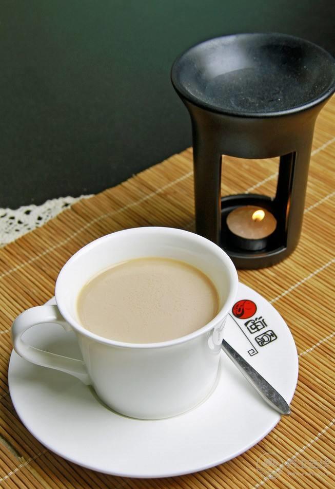 珍珠奶茶有毒?嚇得我趕緊嘬了一口手中的奶茶